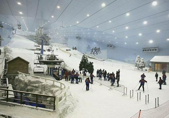 http://www.condohotelcenter.com/images/dubai-ski.jpg