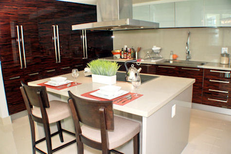 St. Tropez kitchen