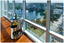 Vue at Lake Eola