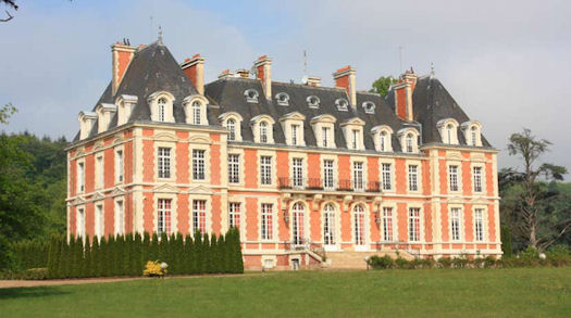 Wyndham Halcyon Retreat encompasses a French chateau set on 220 acres in the French countryside.