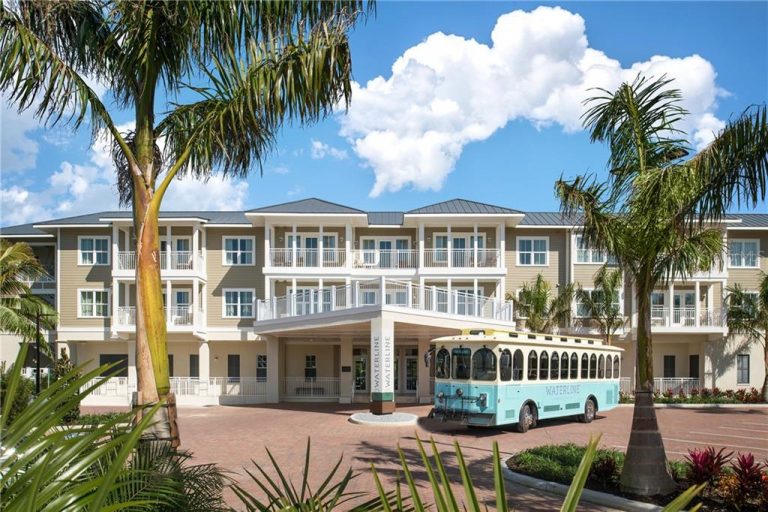 Waterline Villas & Marina, Anna Maria Island, FL | Condo Hotel Center
